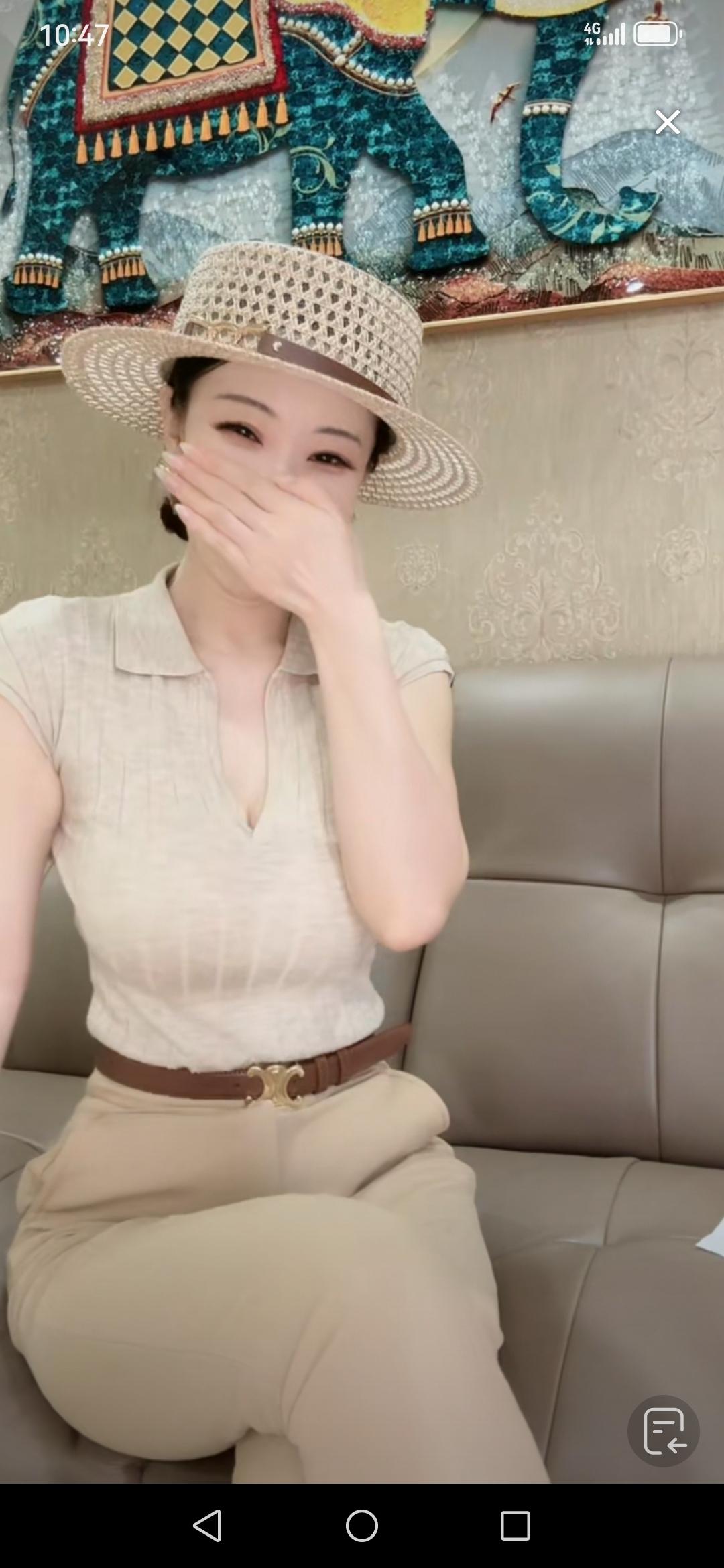现在的人，生活条件优渥，保养的好，有时候不问年龄，根本不清楚对方的实际贵庚。
楼
