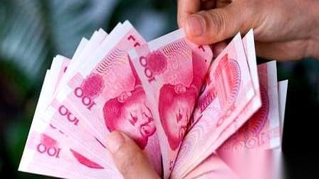 凌晨三点，龚先生指尖冰凉。手机屏幕亮晃晃，他眼珠子死死盯着那串数字，脑子里只有两