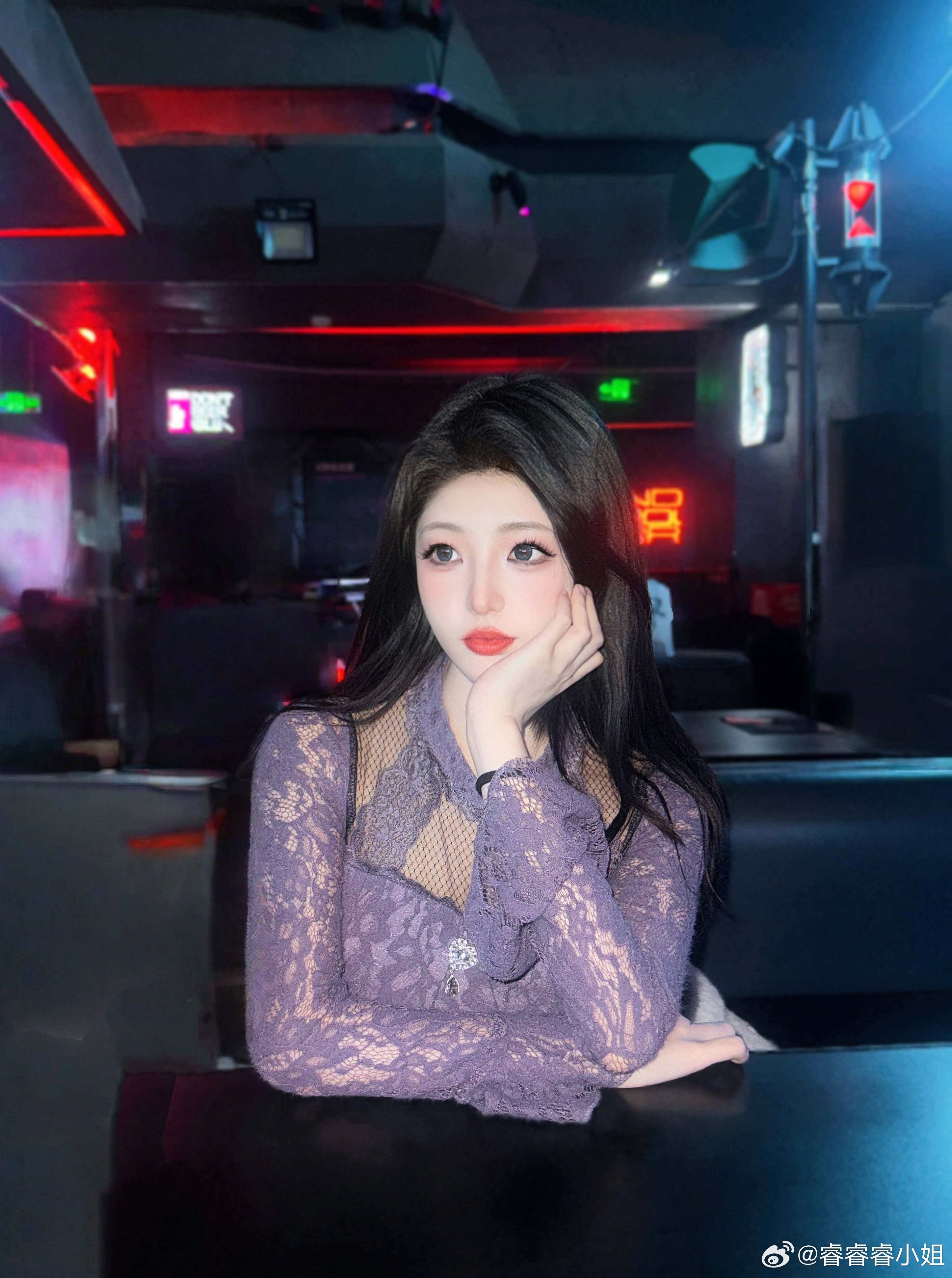 被我迷住也正常御姐 ​​​