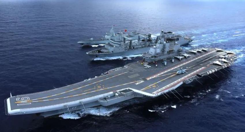 难不成美国把全世界都骗了吗？直到004建造完成，中国才猛然发现：我们的导弹、无人
