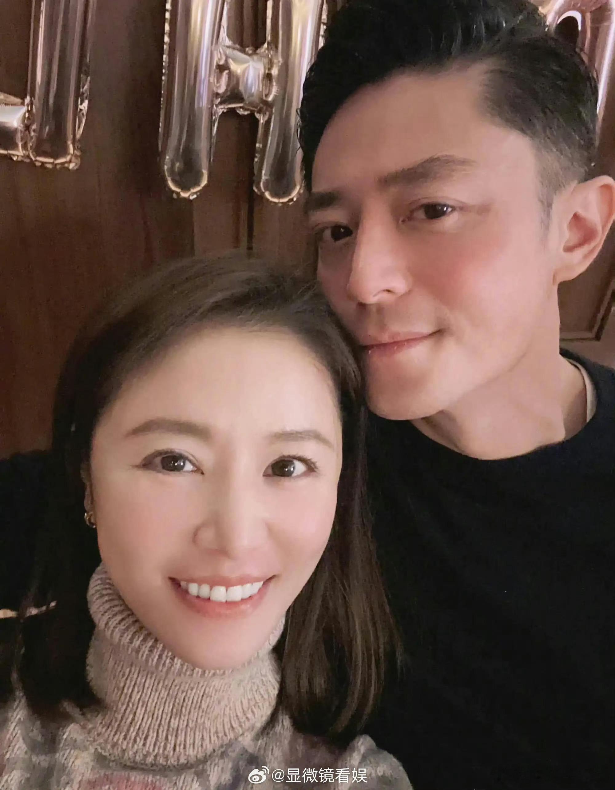 胡扯  其实俺觉得他俩也就那样了  貌合神离[闭嘴] ​​​