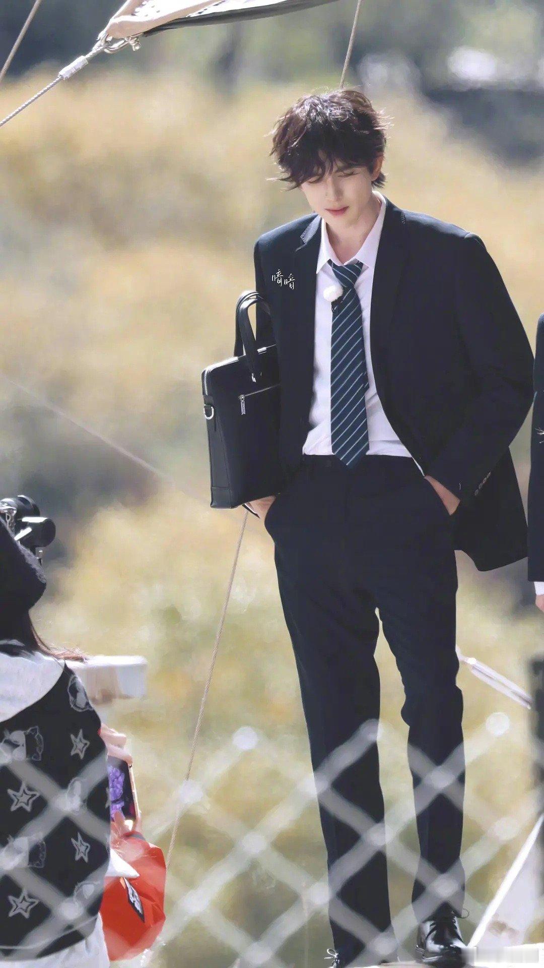 这是敖瑞鹏！ ​​​