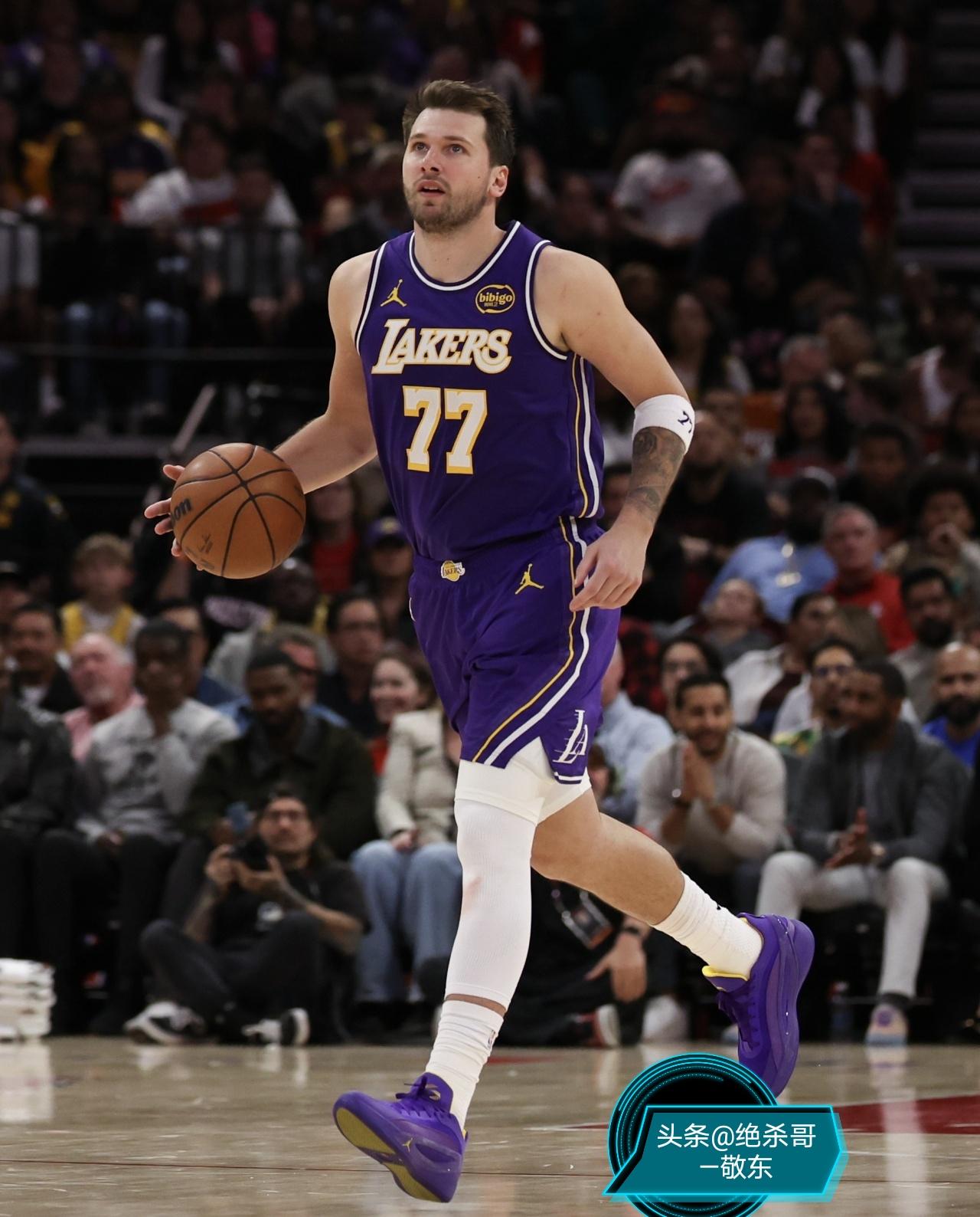 NBA官方最新消息，湖人绝杀魔术的比赛东契奇同魔术中锋比塔泽的技术犯规取消了。惊