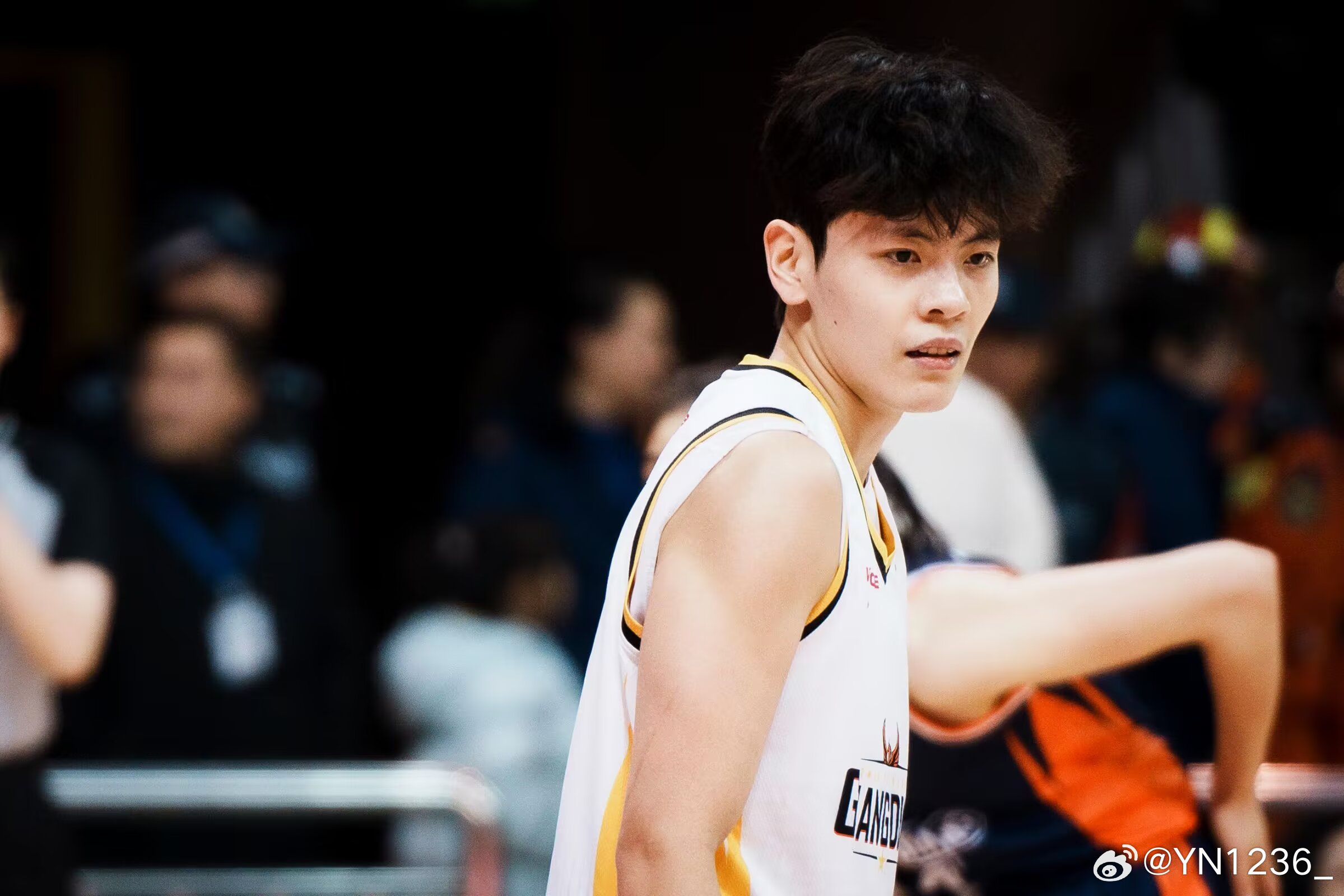 杨舒予杨舒予杨舒予0306生日快乐0306     祝我自己生日快乐也祝小羊生日