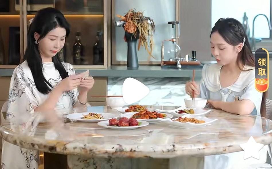 一个朋友上周五晚上快九点给我发信息说周六来找我玩，可我当时没看到消息，看到信息时