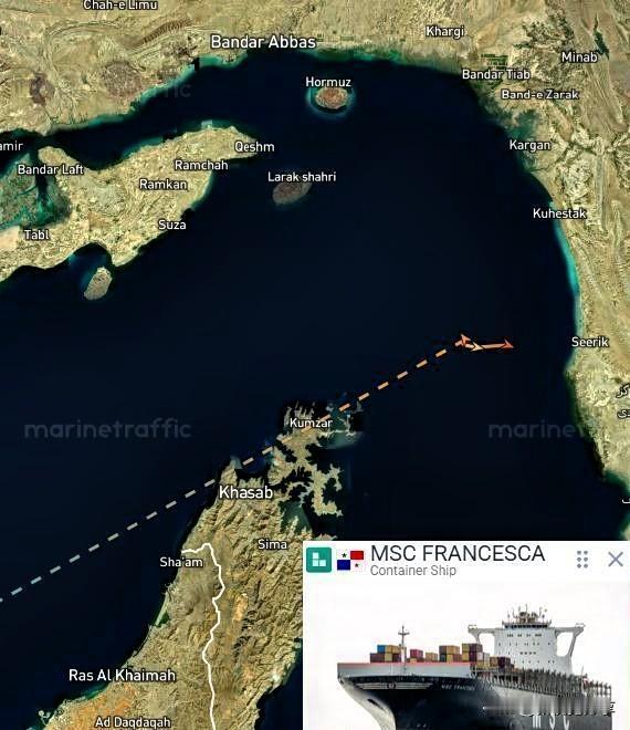 霍尔木兹海峡传来新消息！伊朗一天扣3艘船，直接拖回本国港口
 
4月22日最新消