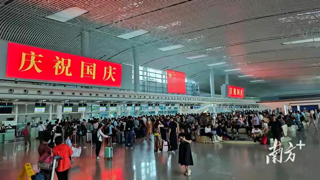 中国南方航空一揭阳
《揭阳机场》位于中国广东省揭阳市榕城区龙潭路。