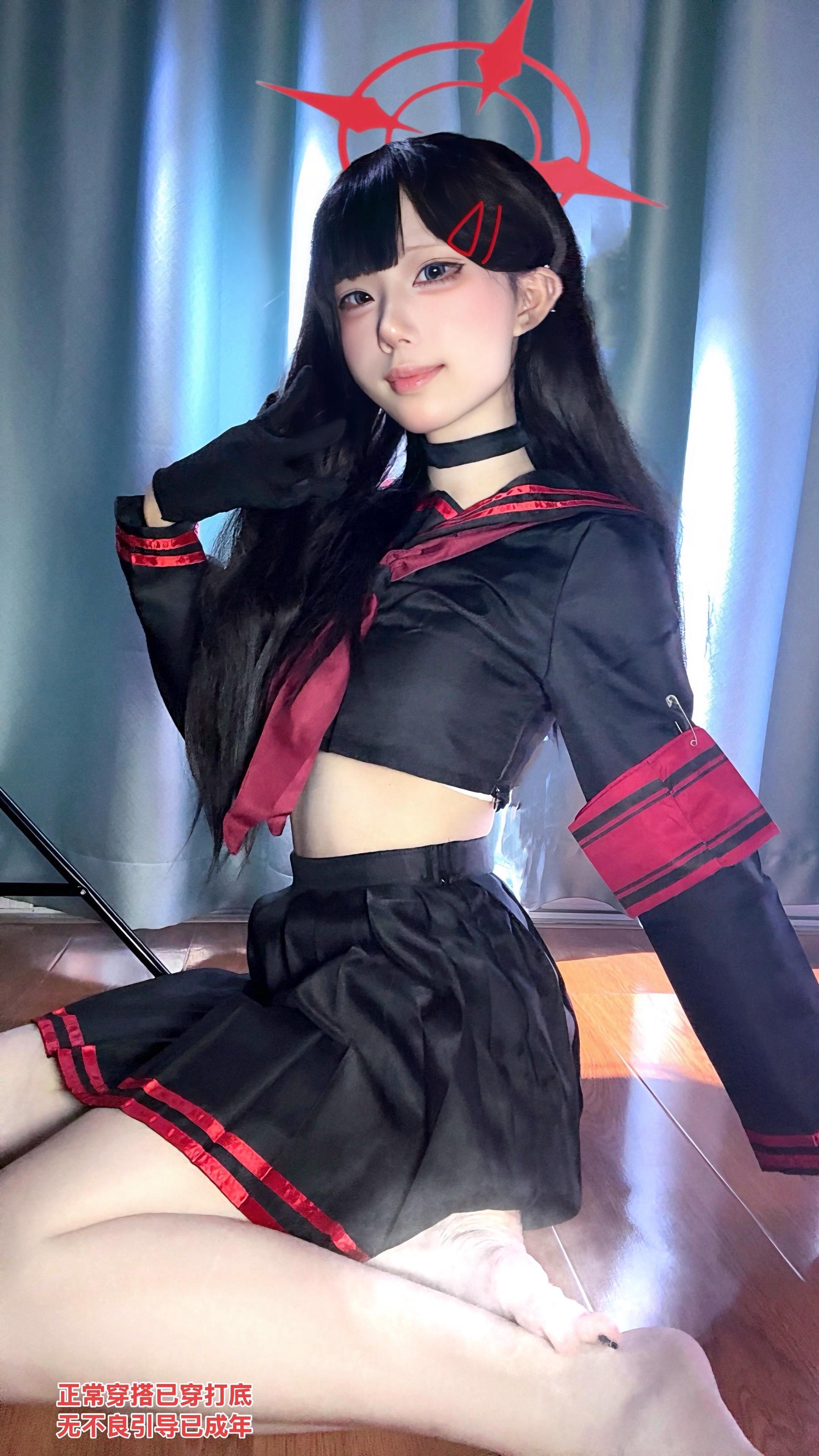 眯眯眼都是怪物。