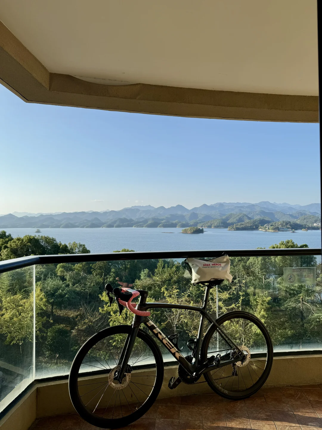 千岛湖～公路车赛，鱼头已吃～味道👍