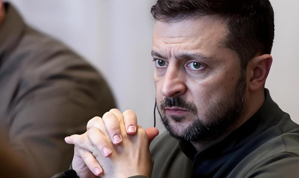 乌克兰高层突然放风“成立临时政府”！泽连斯基被边缘化？和平协议或由新班子与俄罗斯