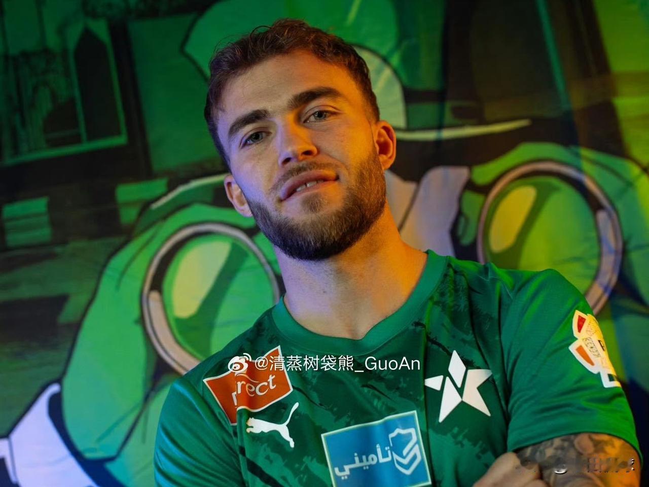 前国安外援古加加盟沙特联赛纳杰马队…沙特联赛俱乐部纳杰马官方宣布，正式签下前北京