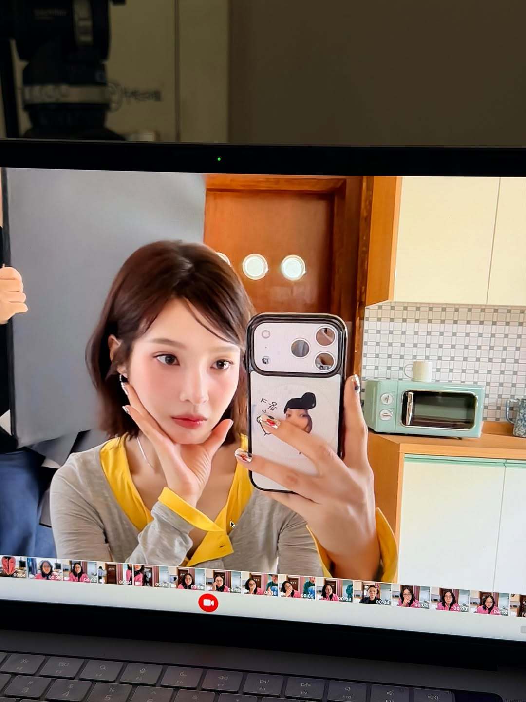 韩国女星Joy 