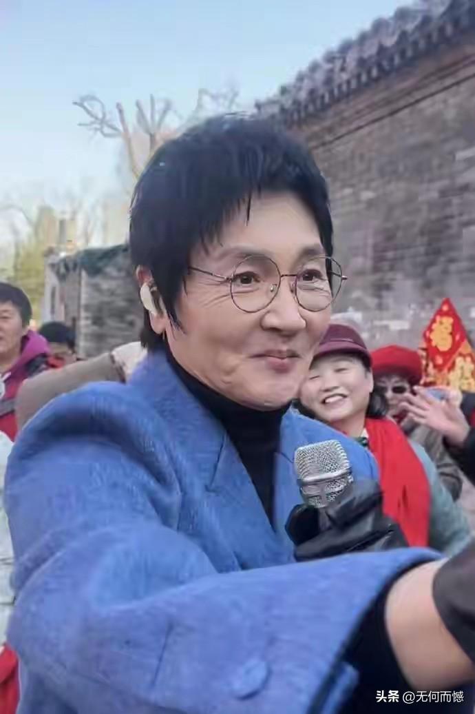 孙楠长的是这样吗？有人说照片中的这个人是孙楠，我简直不敢相信自己的眼睛，记忆中的