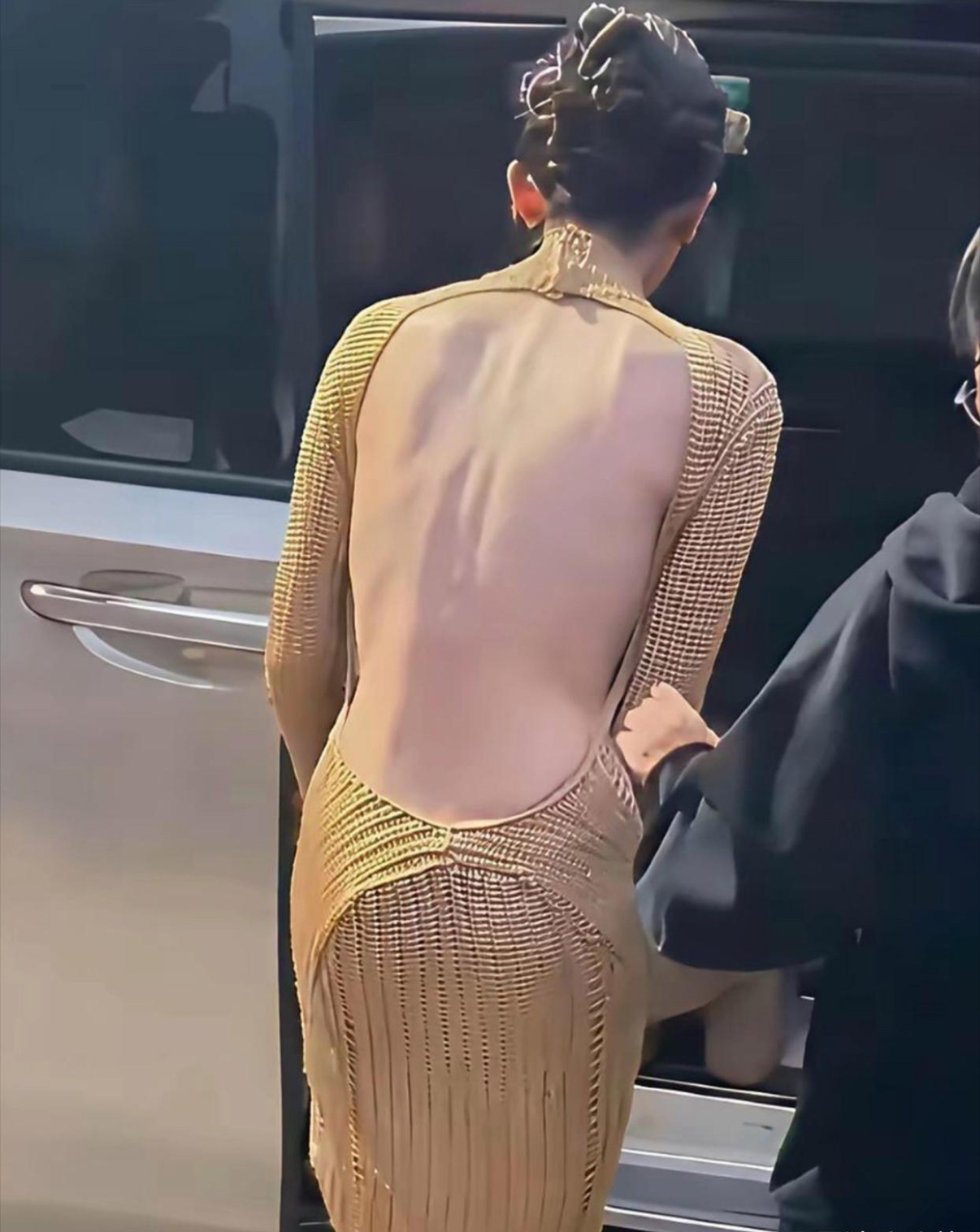 古力娜扎前面基础后面就不基础了 ​​​