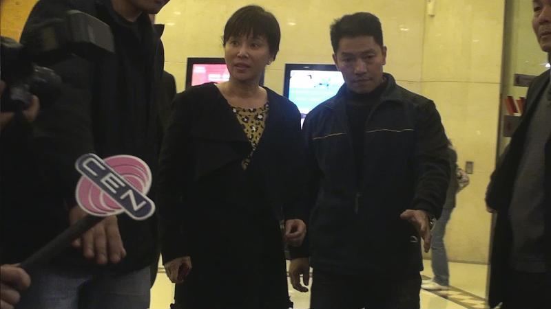 湖南衡阳这件事引发全网热议：老人进店门口休息晕倒，店家出手帮扶、拨打120送医，
