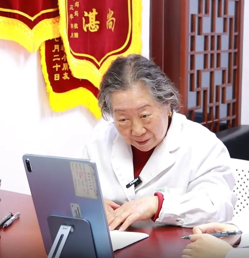 没在北京的家长，不用再带着孩子东奔西跑看抽动了。 大家好，我是儿科医生...