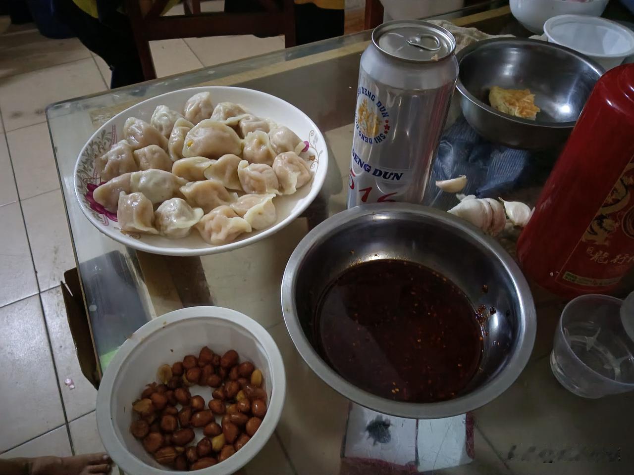 吃饺子要喝酒吗？为何会有“饺子就酒越喝越有”这句话。