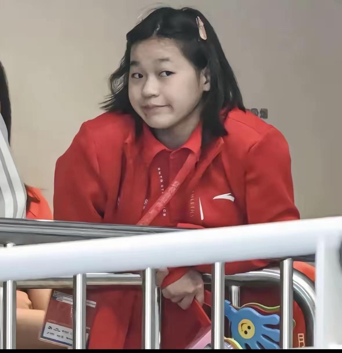 不出意外
果然被我猜中了
全红婵获得了世界泳联极高的认可，这种认可远远超过了名次