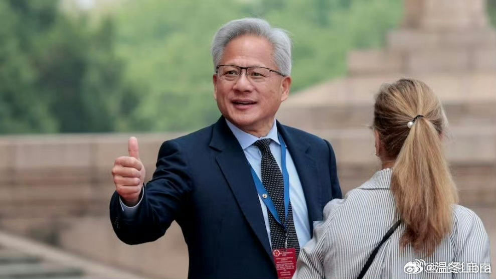 年轻时的黄仁勋和现在的对比 感觉真的越老越精神 越老越帅气黄仁勋对聪明的定义温冬