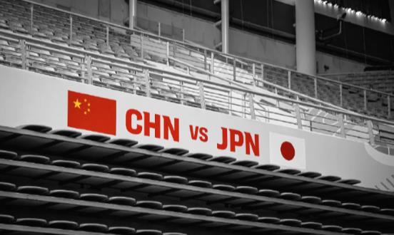 明晚中国男篮和日本男篮的世界杯预选赛生死战，中国男篮12人大名单出炉：
赵继伟，