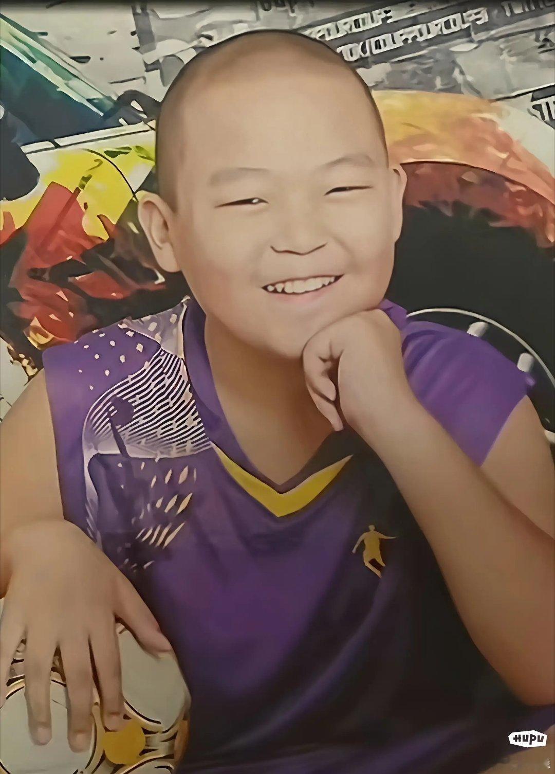 杨瀚森小时候，据传打篮球是为了减肥[点赞] ​​​