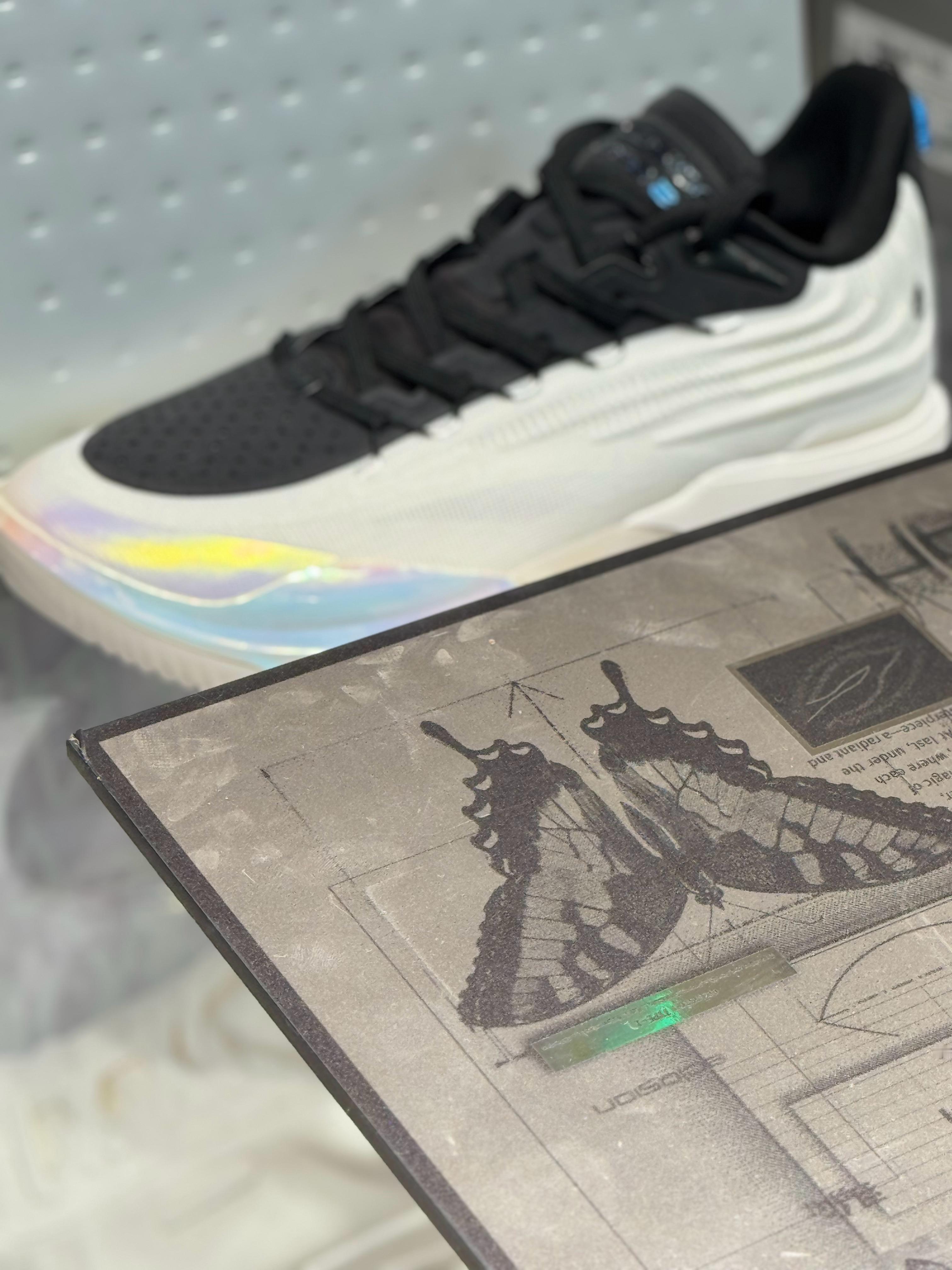 这双ATSV Eclosion Type 2在未来也会市售萨姐脚上的Sabrin