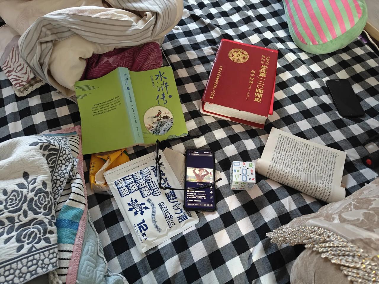 腰间盘动弹不得了，实在是没有办法，喊来了应急本地“随行人员”，让她过来帮我打扫一