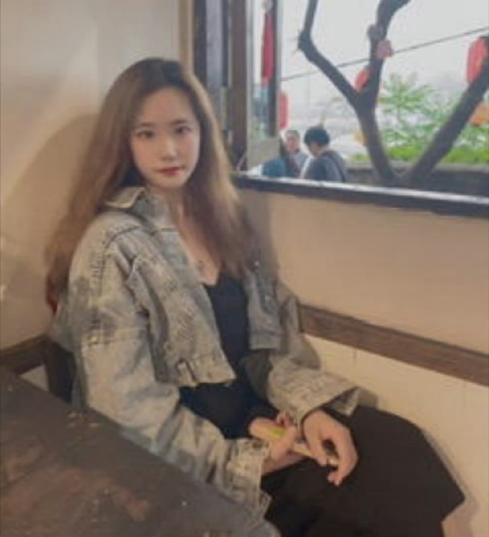 成都征婚【第7511号】01年女生，身高162，咖啡师，年收入10+；活泼开朗，