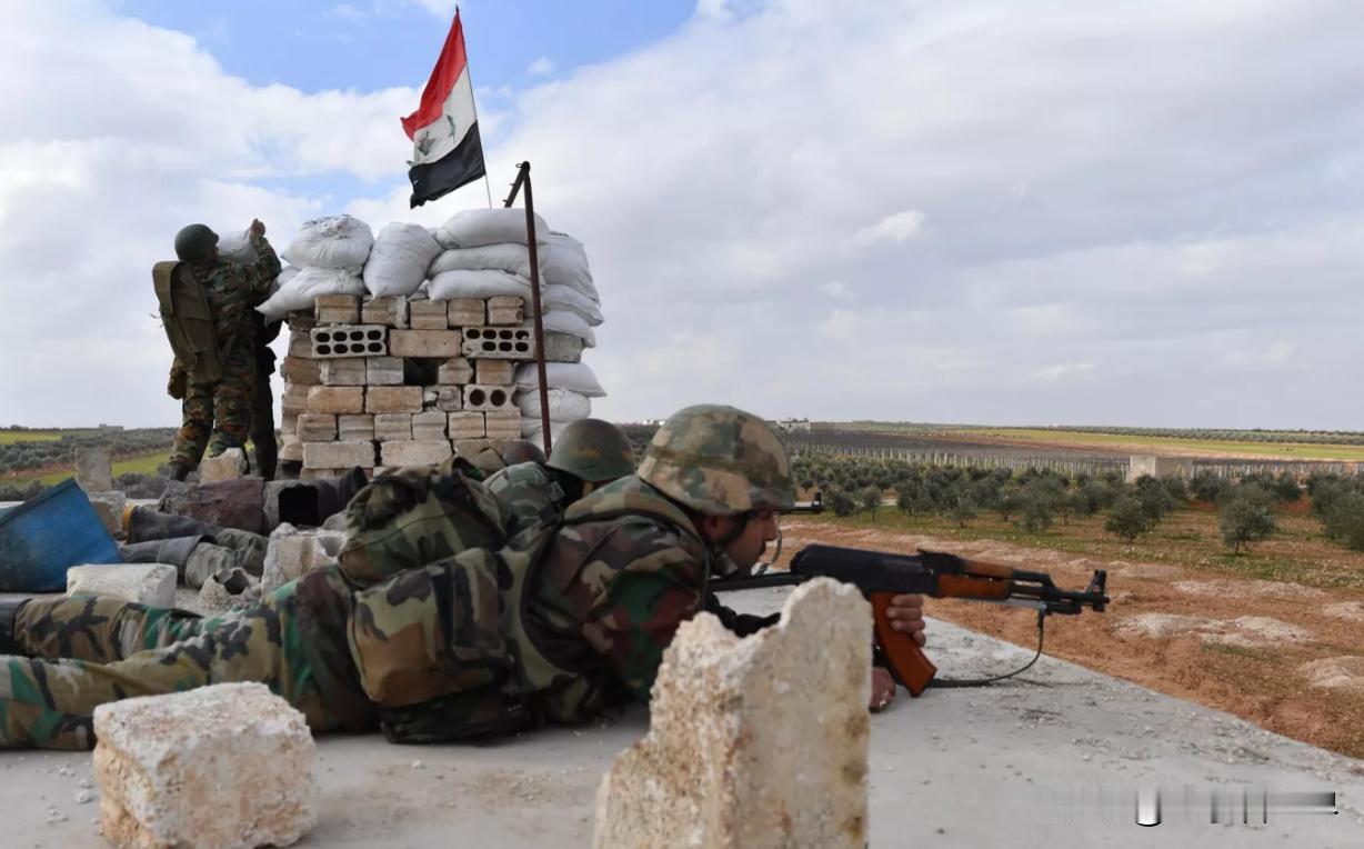 【最新消息：黎巴嫩-叙利亚政府军发生冲突】
贝鲁特时间2025年12月14日，黎