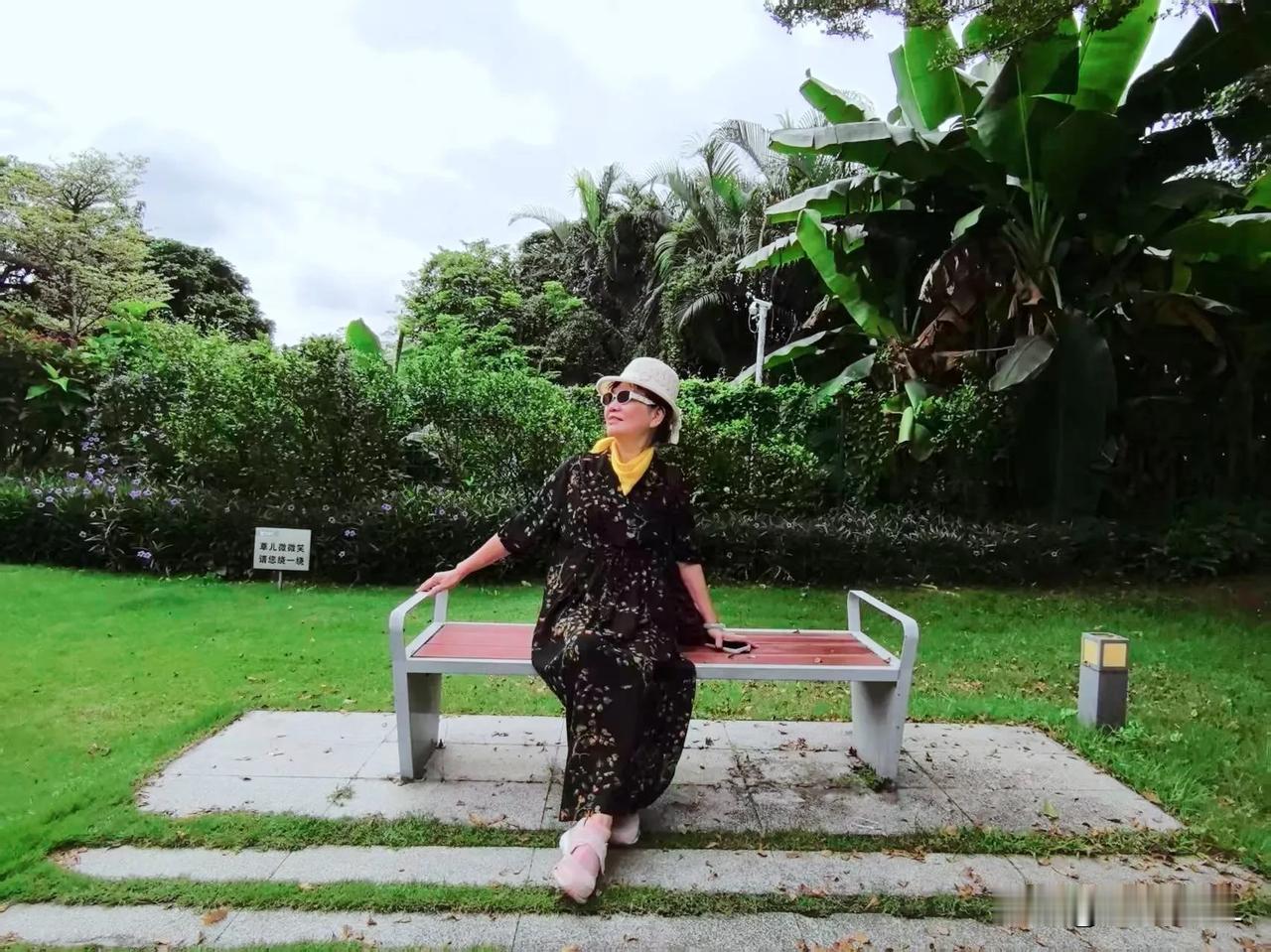 东风村的果树
晒图笔记大赛
在广州的南边，有许多果林，被称为广州的南肺。
位于海