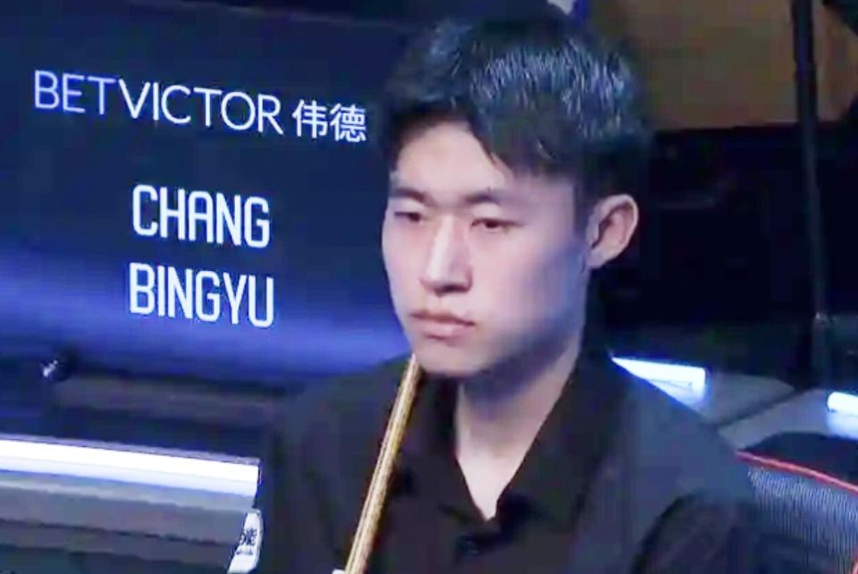 常冰玉势不可挡，两杆过百，6-1力克艾伦，强势挺进苏格兰赛决赛！
 
 
北京时