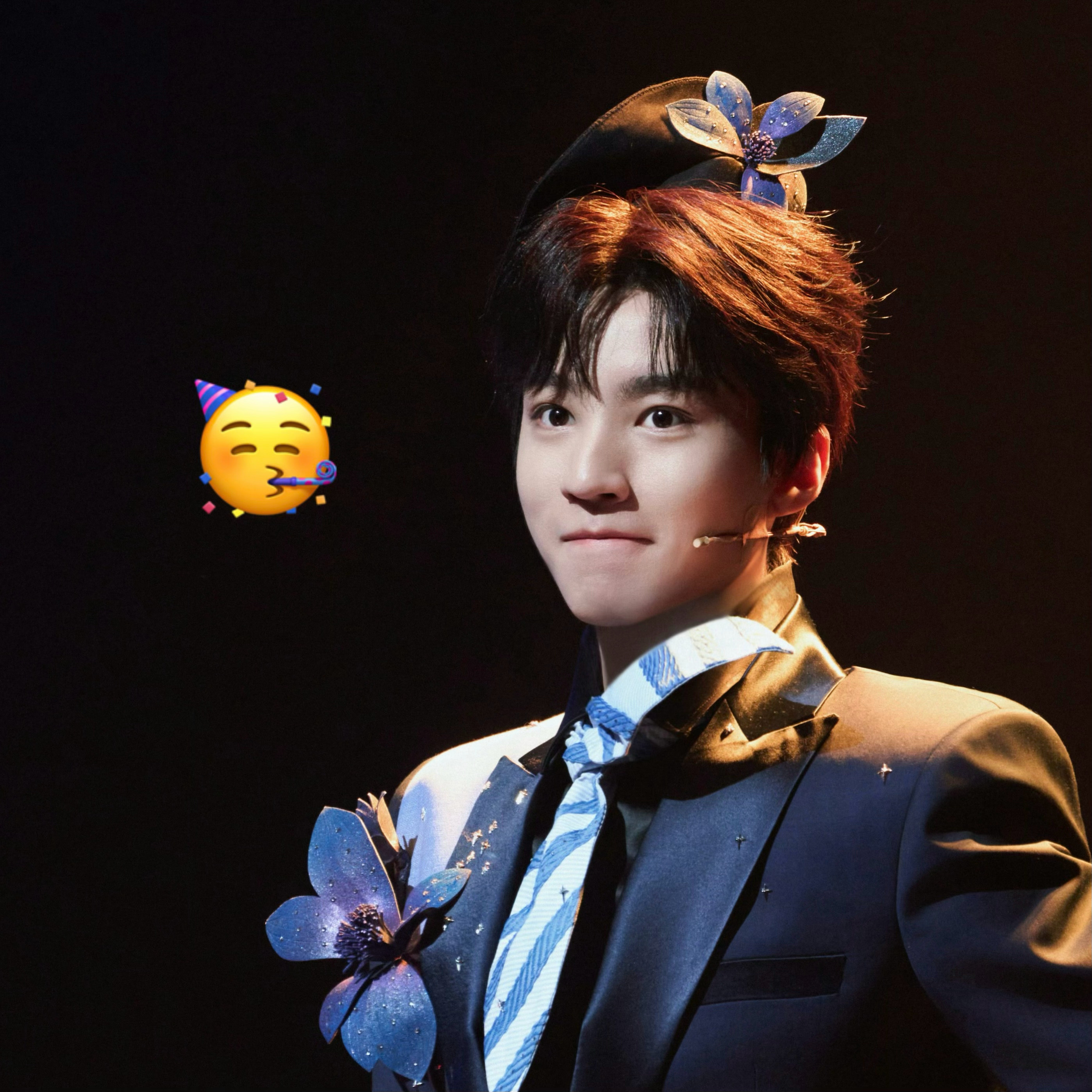 咋回事，怎么头上的小帽子都对上了 