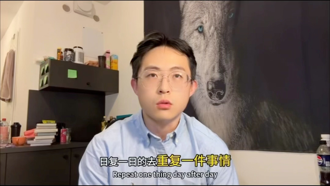精神科专家称年轻人急需养脑现在年轻人谁不被内卷和内耗缠着？身心一直紧绷可不行，养