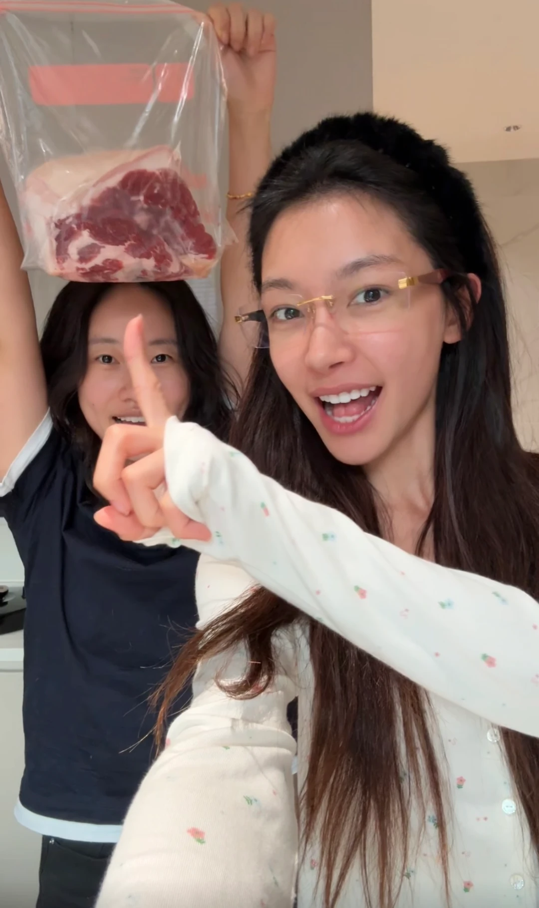 听说可以把她放封面当薯条用