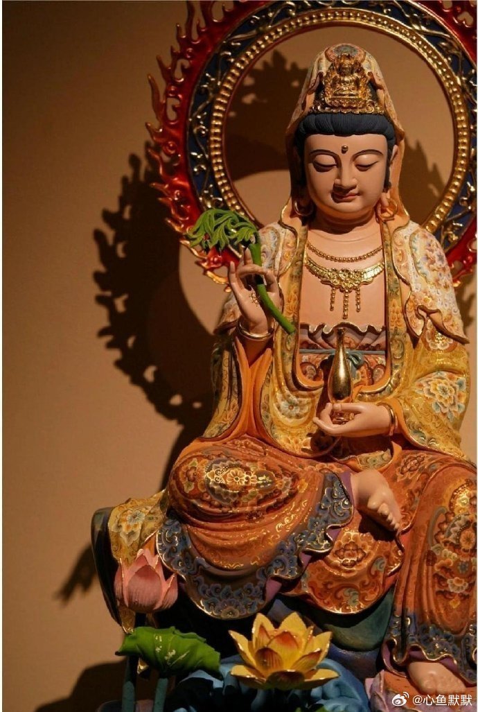 菩萨一直在护佑着你。好运加持，幸运临身。本月你会实现一个期待已久的愿望。 ​​​