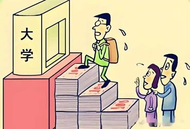 很多人都在抱怨大学文凭不值钱了，却没看透背后的底层逻辑。真正崩塌的不是那张纸，而