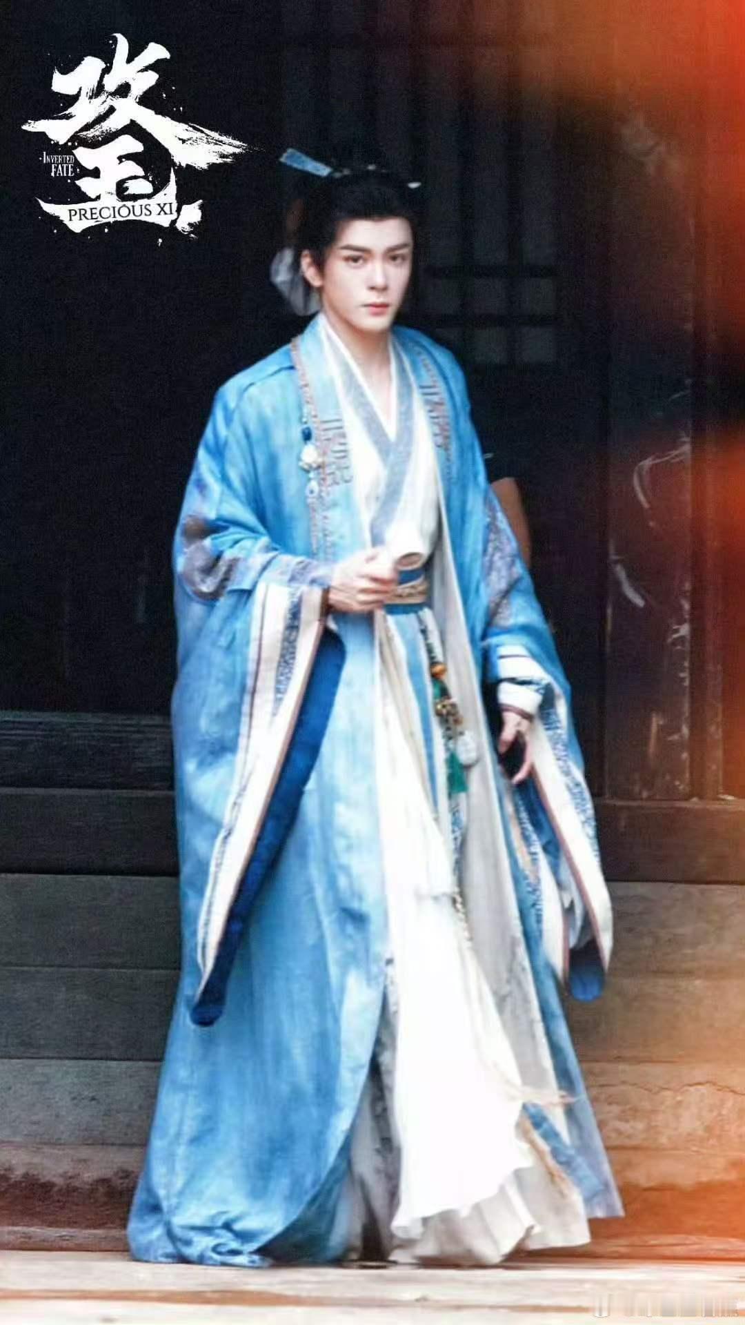 网传玫瑰之饵男主定了曾舜晞传滕华涛导演新剧男主曾舜晞网传新剧邀约落地，滕华涛导演