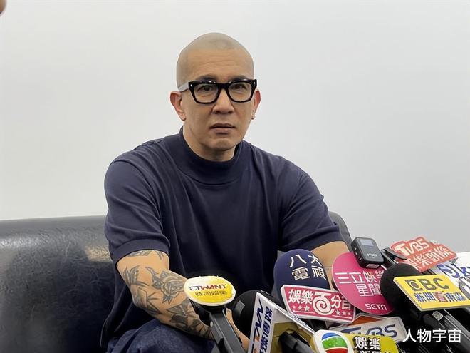 来时一纹，去了一吻，死后无坟，不花一文。 