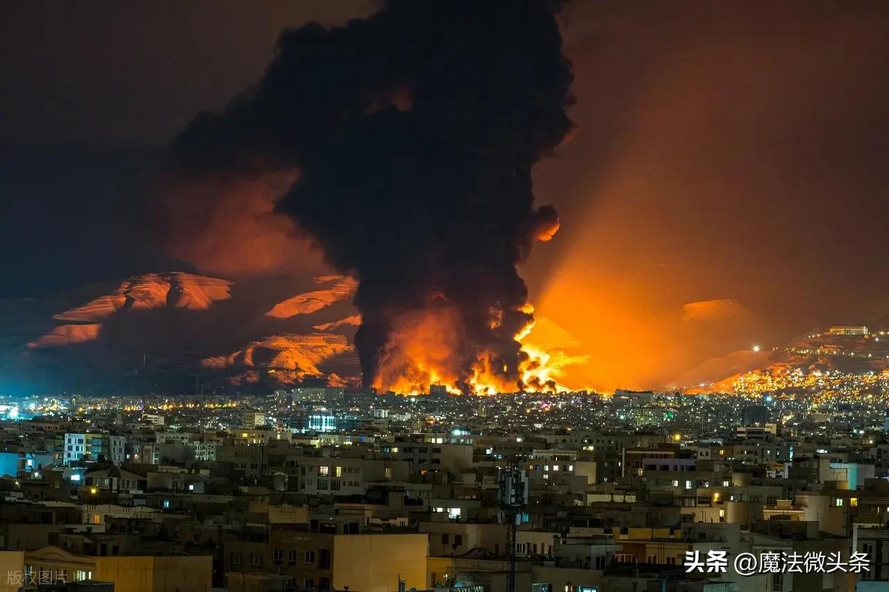 大批超重型导弹砸向美以众多目标，伊朗第71波攻势大升级，美以这下被炸惨了。
20
