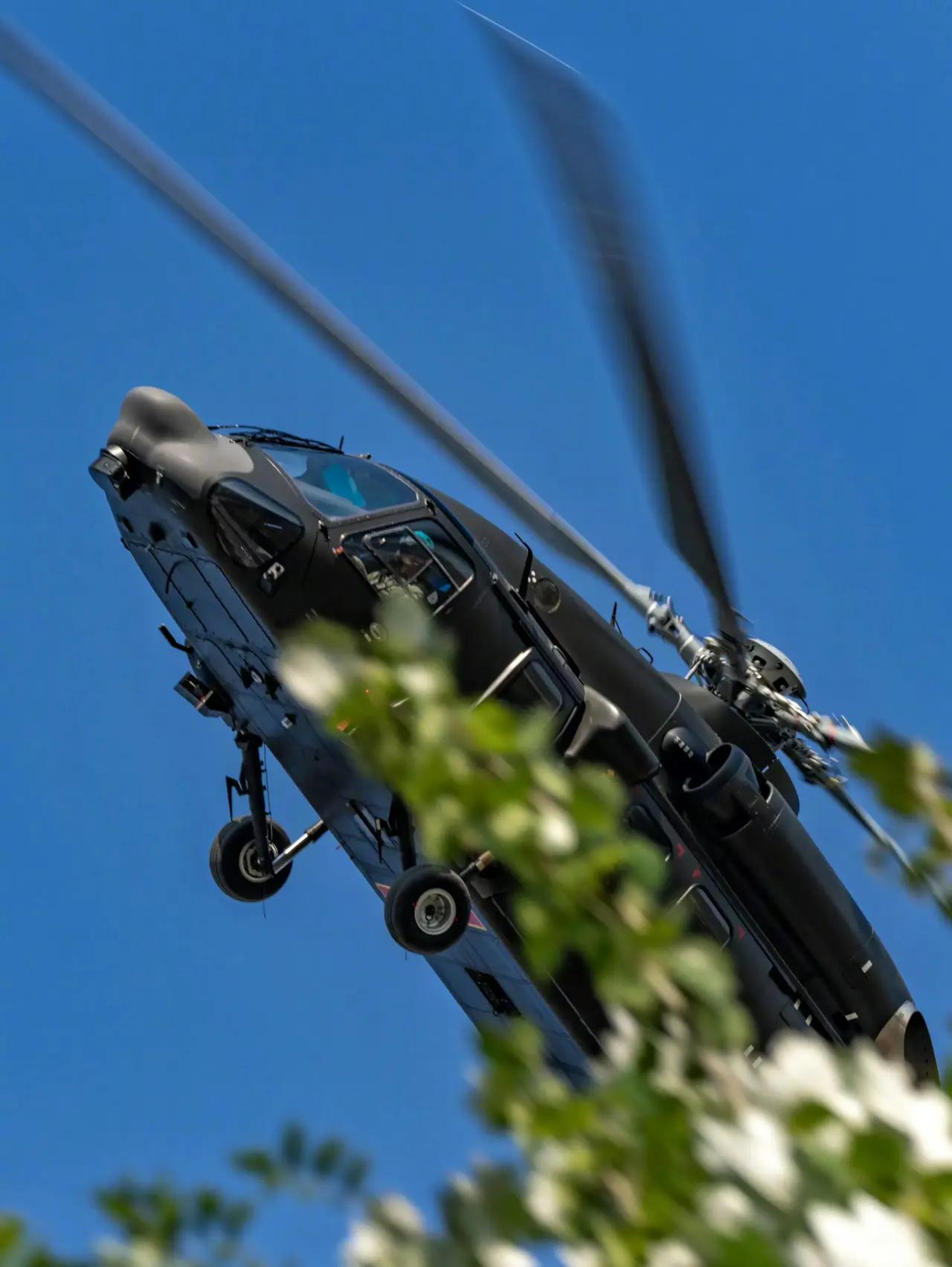 国产直-20多用途军用直升机