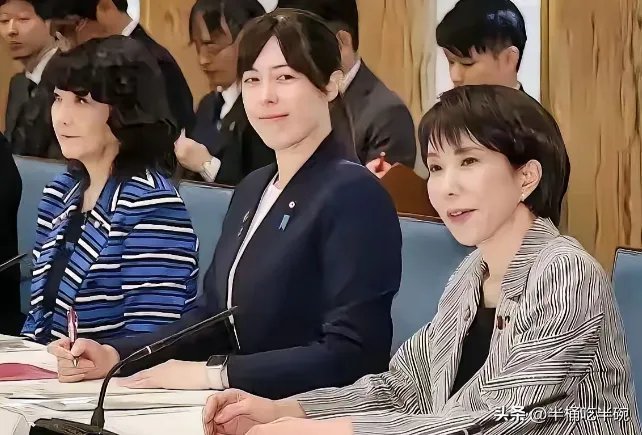 关于牢A说的留学生，让我不禁想起来，高市早苗在美国也留学过，不知道高市早苗在美国