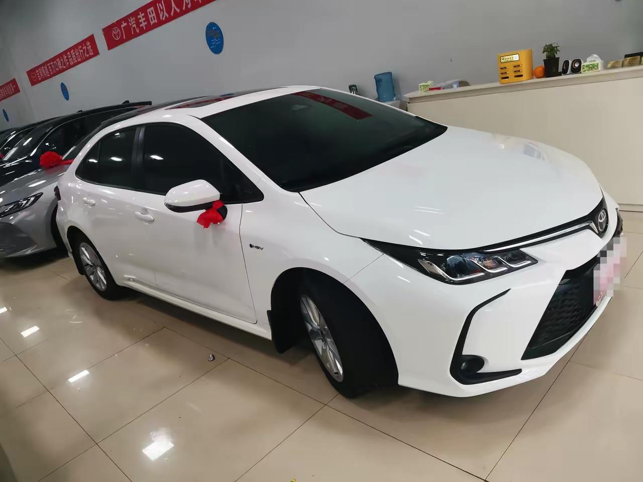 丰田油电混动版和纯油版怎么选？

作为一个常年和车打交道的人，确实不少朋友在选丰