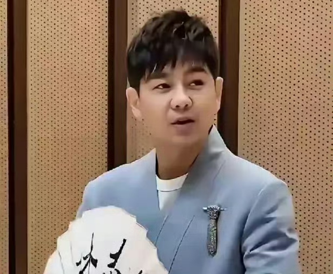 林志颖老师？为啥现在看着娘们唧唧的？