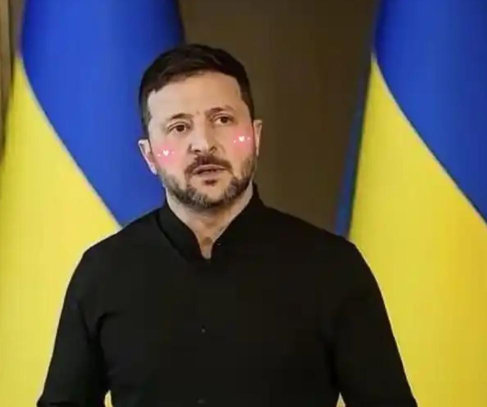 打了三年、死了百万人、跑了千万人，矿产被掠夺、土地被占，泽连斯基终于承认：乌克兰