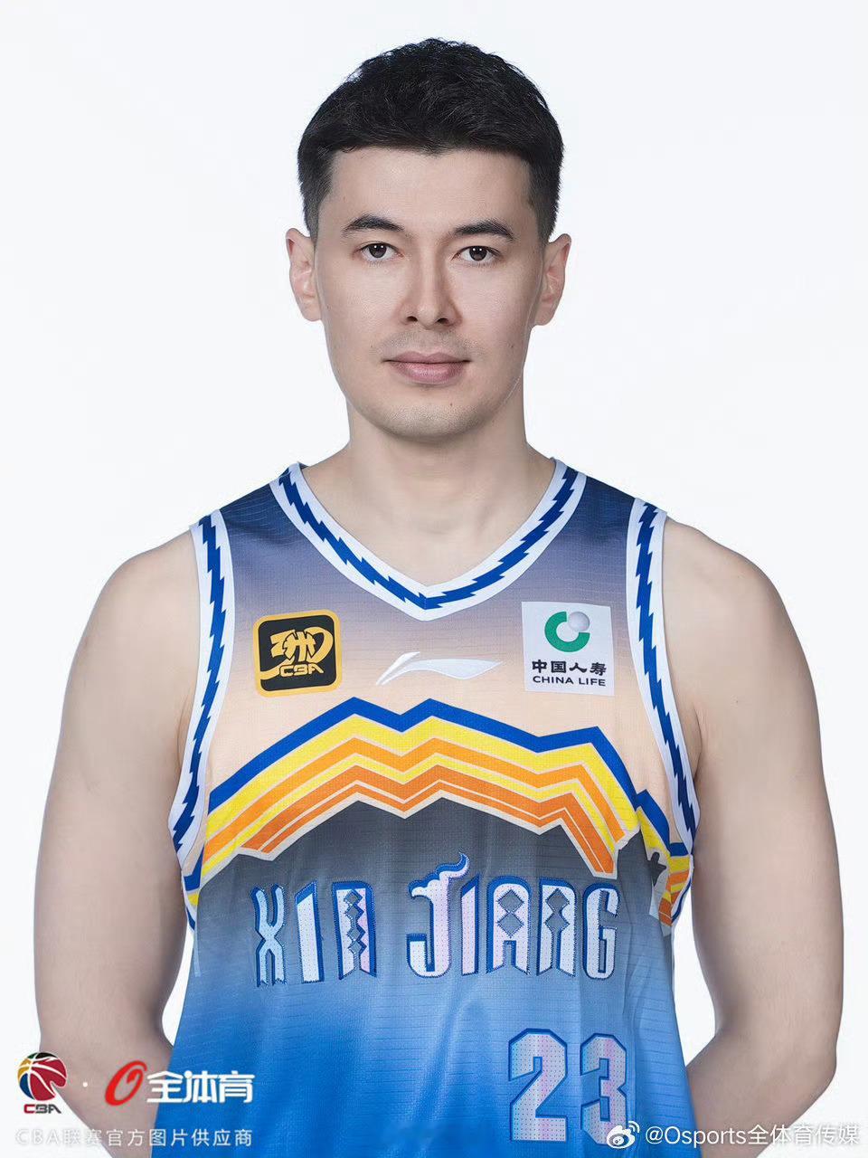新疆男篮官方写真[航天员]#有篮无界心潮无限##新疆男篮##小卢篮球世界# ​​