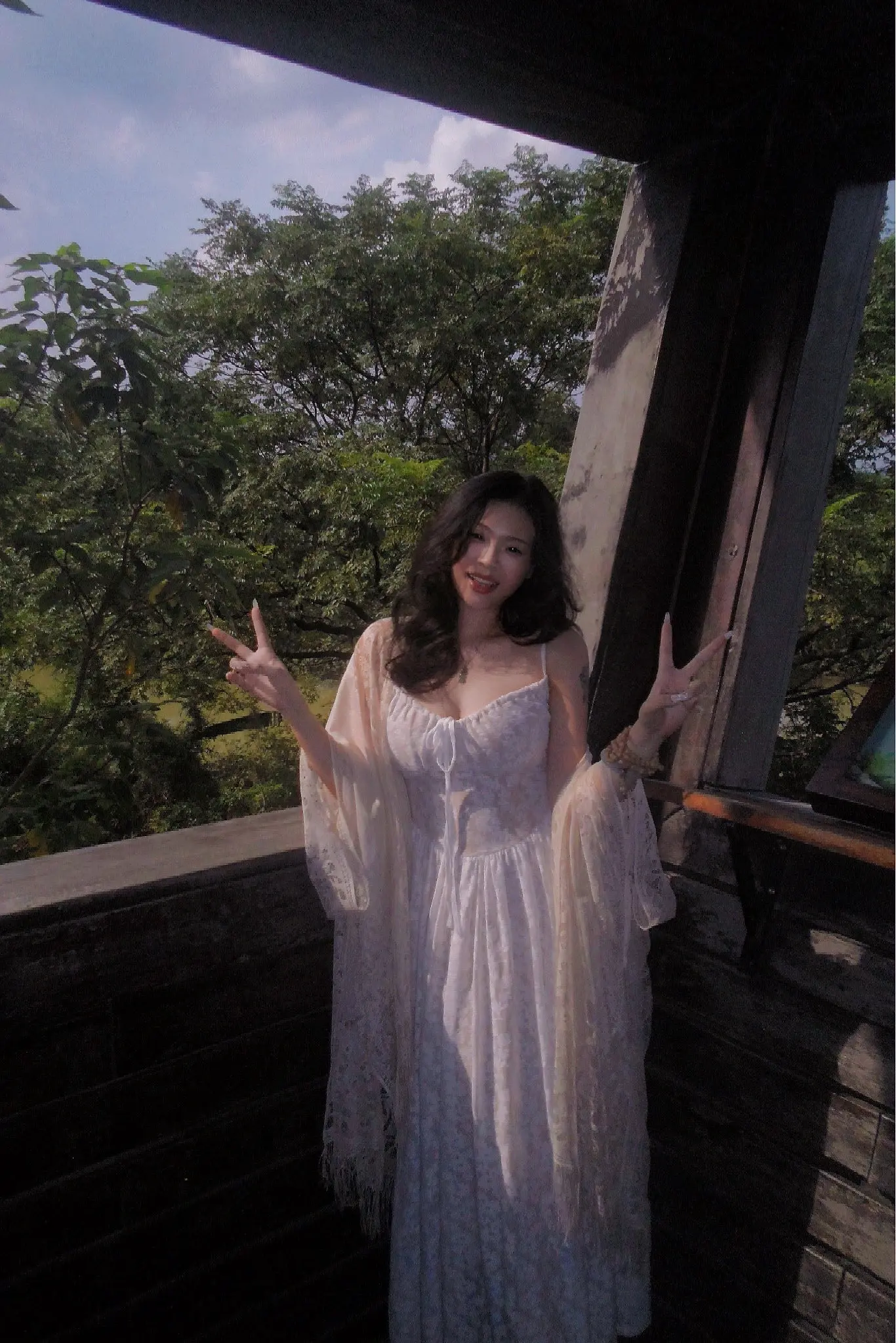 夏天的裙子秋天来穿。