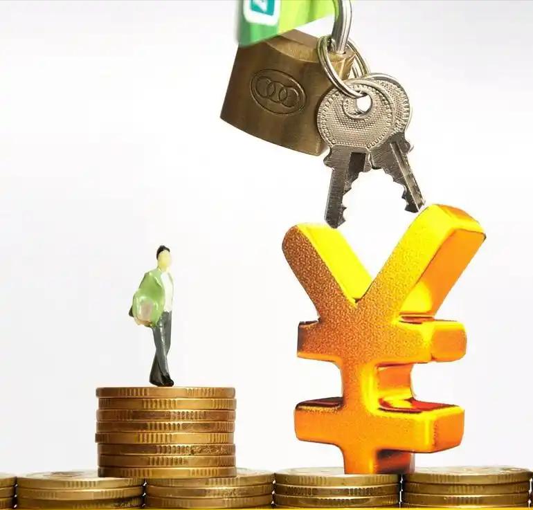 据华源证券数据，2023年三年期定存集中到期，国有大行同期利率由2.6%-2.8