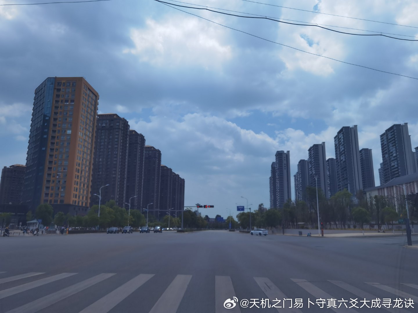 人活着，最难的不是吃苦受累，而是放不下过往的遗憾。错过的人、做错的事、失去的机会