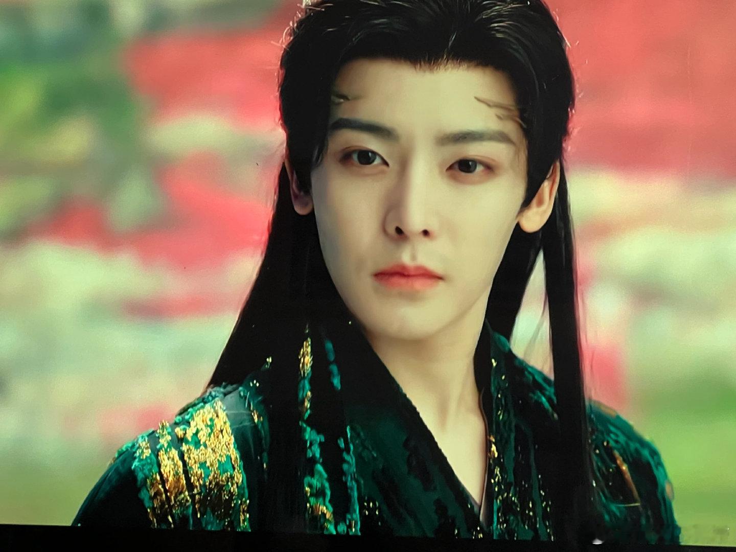 盼了73天的《逍遥》开播啦！侯明昊一句“可曾动过真心”梦回纪伯宰，破碎感溢出屏幕