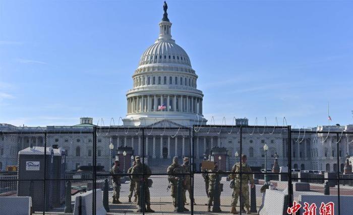 【美参院同意结束联邦政府停摆】据美国有线电视新闻网(CNN)10日报道，据知情人